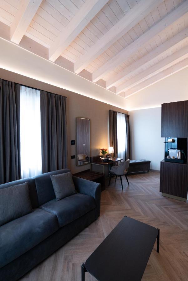 3T Boutique Hotel Ivrea Exterior photo