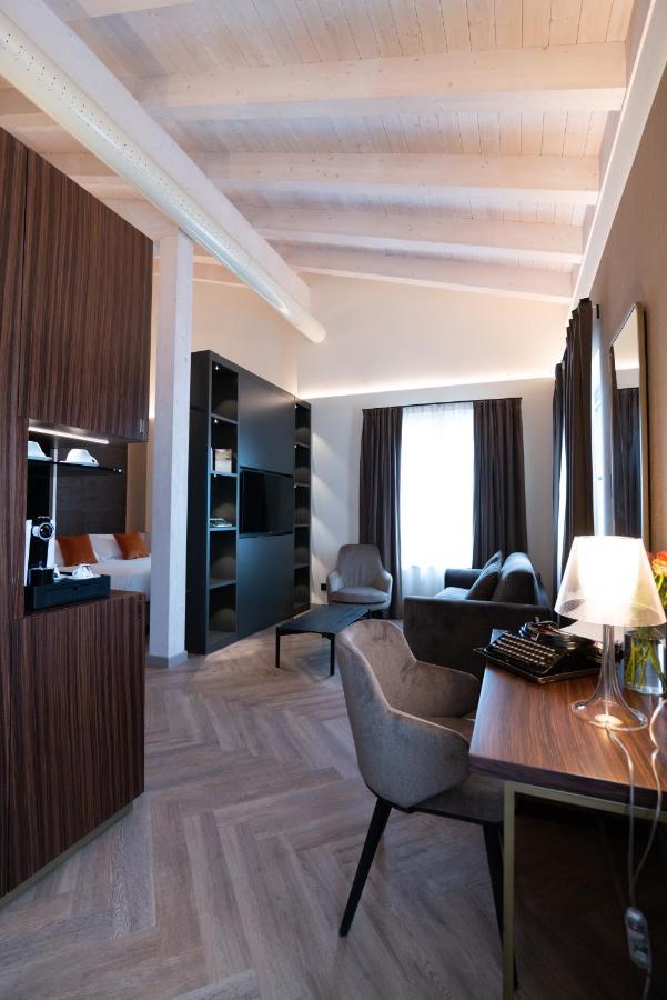 3T Boutique Hotel Ivrea Exterior photo